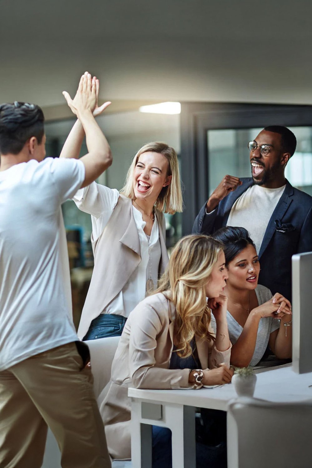 high-five-in-the-office-VERTICAL